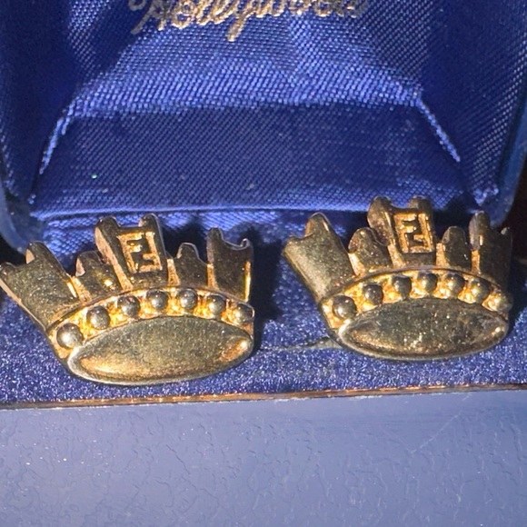Fendi Gold Crown Vintage Stud Earrings **RARE** with Certificate of Authenticity - Picture 12 of 16